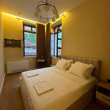 Dynasty - Boutique Szálloda 4*