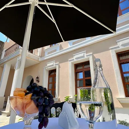 Dynasty - Boutique Szálloda Shkodra