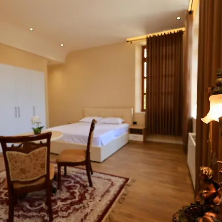 Dynasty - Boutique 4* Shkodra